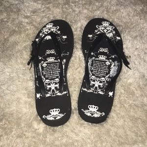 Juicy couture flip flops